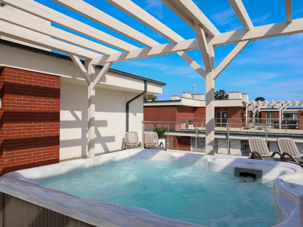 Apartment Porto Santa Rewales